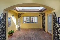 Beautiful home on Lake Clarke Shores - 4-Star