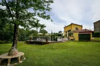 3 Bed 4 Bath Private Villa, Heated Pool, Spa, Firepit, Bbqs, Pizza Oven, Garden - Homestays