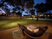 Three Bedroom ~ 8 Mins to A&M ~ Quiet Neighborhood - Holiday bungalows