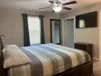 Hilltop Hideaway w/ Hot Tub Close to Nashville - 3-Star