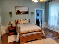 Historic 1851 Farmhouse Retreat - 3-Star