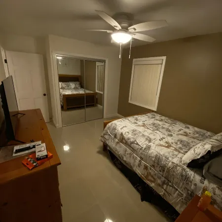 3 Bedroom 1.5 Bath home minutes from Boston!! Beautifully decorated and cozy.