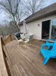Lake Gaston Retreat! - Wifi