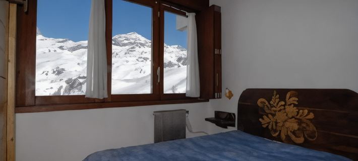 Room Apartment Luxury Duplex view Matterhorn skis - SAUNA - WIFI Hotels in Valtournenche