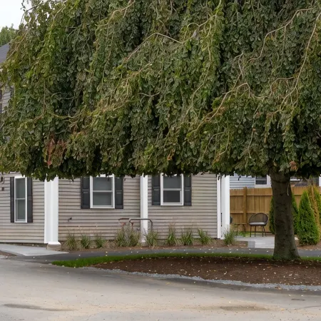 3 BR in the Heart of Middletown, Minutes from Beach!