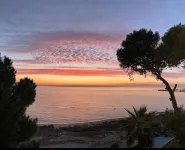 White Hill Hotel - Beach