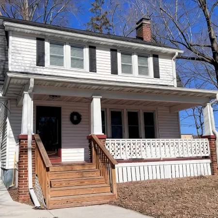 Updated cozy home just two blocks from downtown Wisconsin Dells.
