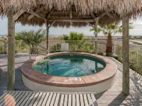 Great Views! Spacious 3B/3Ba sleeps 11, Lazy River, Mini Golf,  many amenities. - جاكوزي