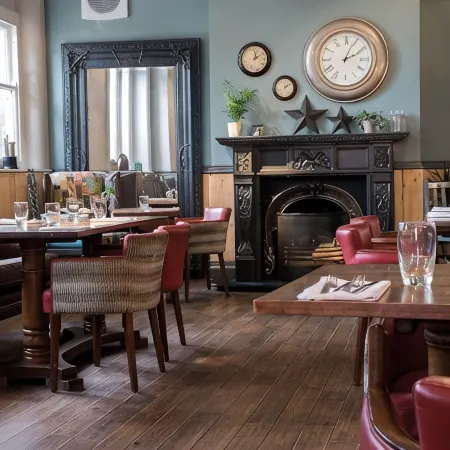 Toll House Inn