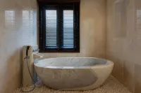 Koaniva Luxury Furama Villa Beach Da Nang - Villas