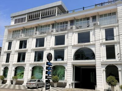 Arena Hotel