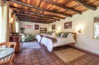 Villa Yucay Garden Cozy Cottage - Homestays