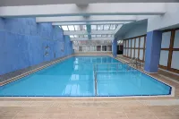 Hotel Eken Prestige - ที่มีสระว่ายน้ำ