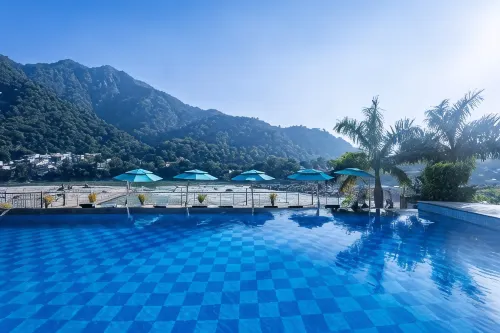 Divine Resort Laxman Jhula - Beach