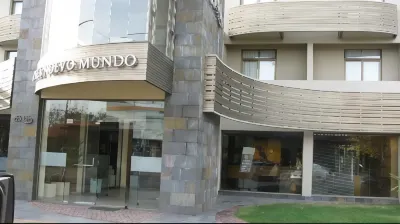 ホテル ヌエボ ムンド