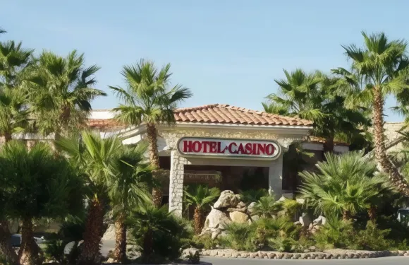 驛馬車娛樂貝蒂酒店