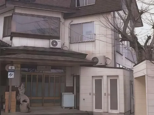 Kamoya Hôtels à : Jōetsu