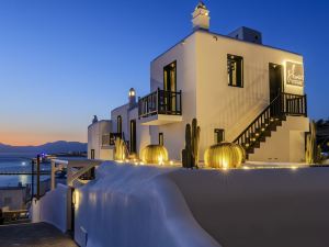 She Mykonos Boutique Hotel