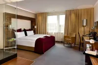 Flemings Hotel Frankfurt Main-Riverside Hotels near Bruno-Asch-Anlage