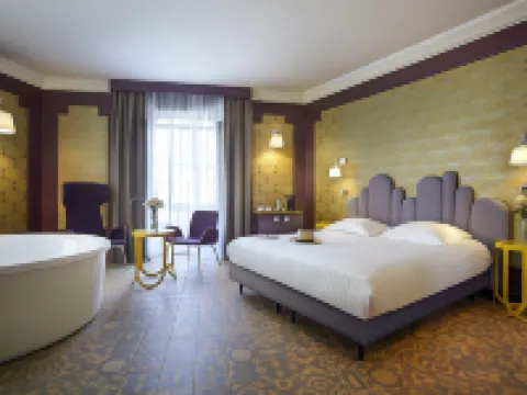 グランド オテル デュ ミディ モンペリエ - オペラ コメディ エローのホテル