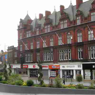 Mercure Darlington Kings Hotel Hotel Exterior