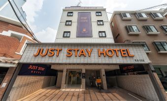 Just Stay Hotel