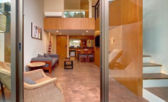 2. 카유마스 세미냑..