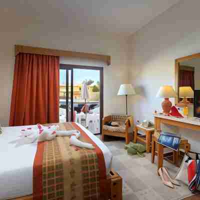 Three Corners Fayrouz Plaza Beach Resort Rooms