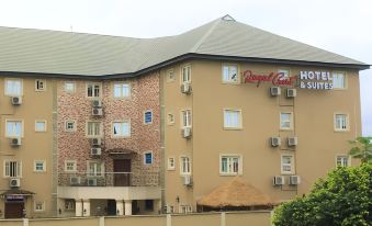 Royal Crest Hotel & Suites