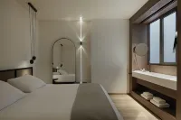 Athens Woo Suites Các khách sạn ở Central Athens