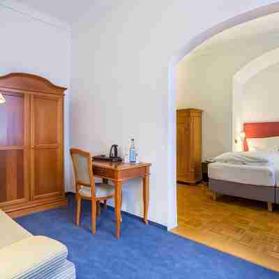 Hotel Zum Ritter St. Georg Rooms
