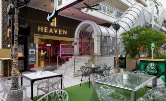Heaven Boutique Hotel