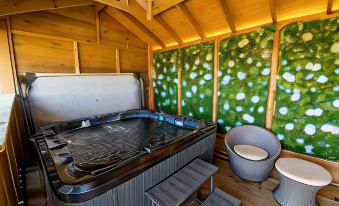 Lincoln Yurts