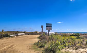 Condo Retreat with Balcony on Ocean City Beach!