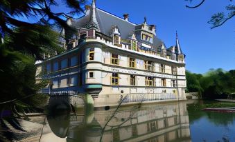 Hotel de Biencourt