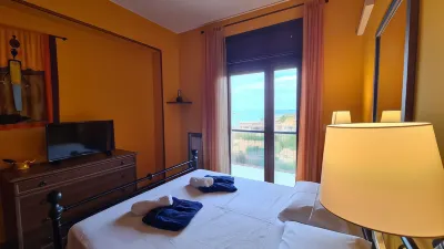 Vacanze Bellavista Tropea Hotels near Artistic Creations The Lighthouse