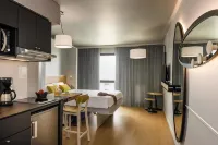 Aparthotel Adagio Access Colombes la Défense Ξενοδοχεία στην πόλη Colombes