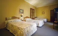Balneario de Archena - Hotel León Hotels in Fortuna