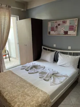 Room in Studio - Lovely Room for 2 People in Limenaria, Only Five Minutes Away from Center Hotels in der Nähe von Strand Limenaria