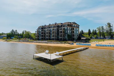 Tamarack Lodge Hotels in East Bay Township