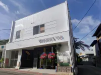 Meedafu's Yui Hostel and Coffee Hotels in Йорон