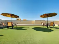 تـــــولان خريــص للشقـــق المــــخدومـــة  (Arabic ) Hotels near العثيم مول