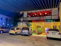 Rose Palace Hotel, Gulberg - parking