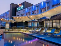 Elite Gold Coast Hotels near Ashmore