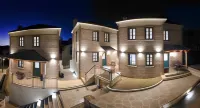 Makris Papigo Luxury Suites Hotel in zona Piscina di roccia di Papingo
