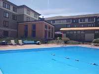 Comfort Inn & Suites - Pools