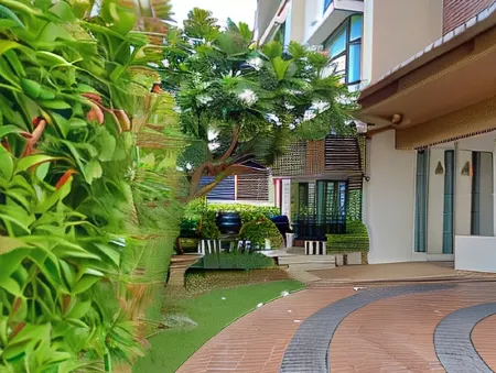 Abizz Hotel Lampang Airport Отели рядом с достопримечательностью «Wat Chedi Sao Lang»