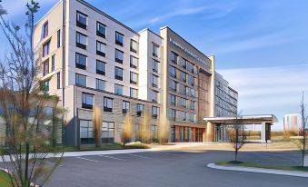 6. Hampton ..