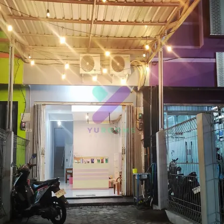 New Jasmine Guest House by Yurooms