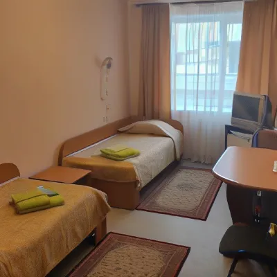 Hotel "5 Rings" Các khách sạn ở 